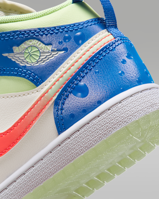 Jordan 1 Mid SE Younger Kids' Shoes. Nike CH